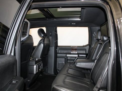 Used 2015 Ford F150 Platinum image 10