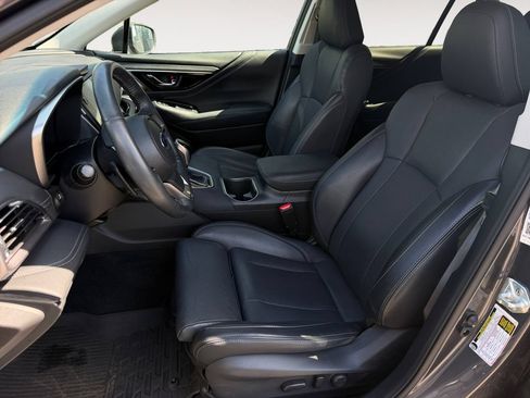 Used 2022 Subaru Outback Limited w/ Popular Package #2 AWD/4WD image 11