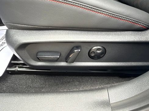 New 2026 Nissan Sentra SR FWD image 12