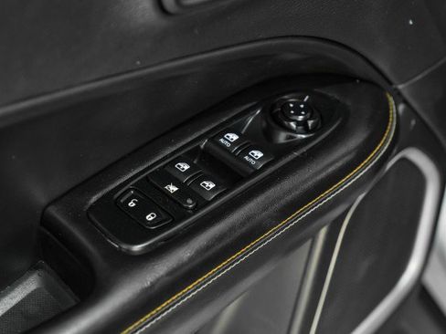 Used 2021 Jeep Compass Latitude image 39