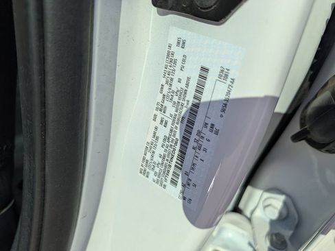 Used 2022 Ford F350 Lariat w/ Lariat Value Package AWD/4WD image 37
