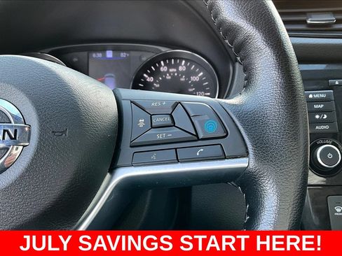 Used 2022 Nissan Rogue Sport SL AWD/4WD image 16