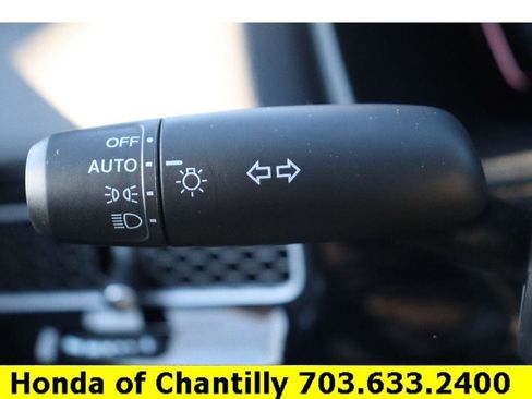 Certified 2025 Honda Civic Sport image 10