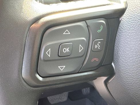New 2025 Jeep Gladiator Sport AWD/4WD image 24