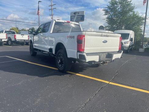 Used 2024 Ford F350 Lariat w/ Lariat Ultimate Package AWD/4WD image 7