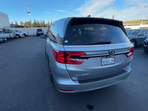 Certified 2023 Honda Odyssey EX-L image 7