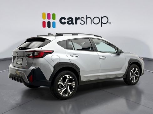 Used 2025 Subaru Crosstrek 2.0i Premium AWD/4WD image 5