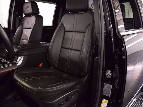 Used 2024 Chevrolet Silverado 2500 High Country w/ Z71 Off-Road Package AWD/4WD image 31