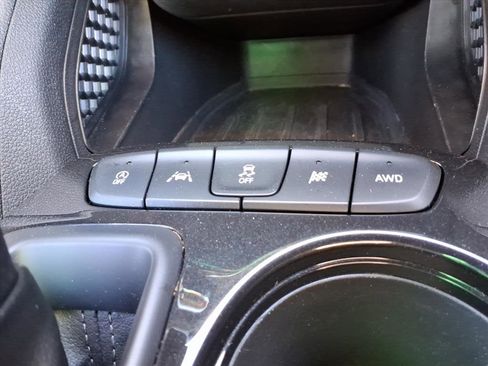 Used 2025 Chevrolet TrailBlazer LT AWD/4WD image 29