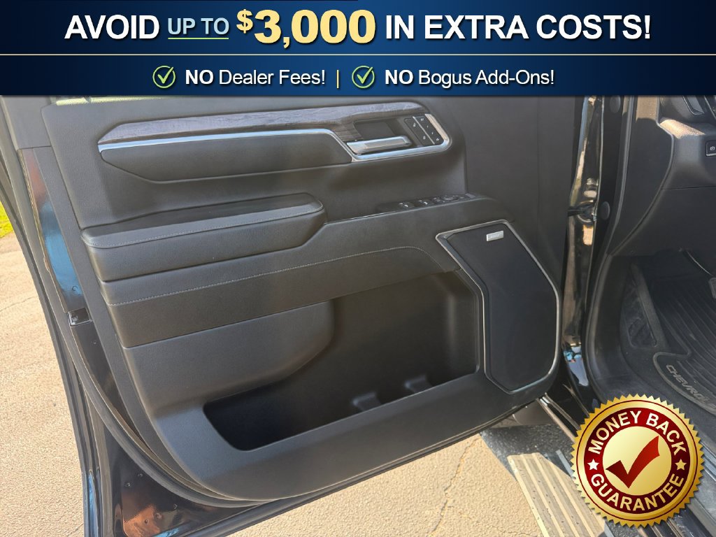 Used 2024 Chevrolet Silverado 3500 LTZ w/ LTZ Plus Package AWD/4WD image 14