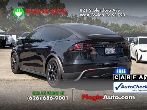 Used 2024 Tesla Model X image 2