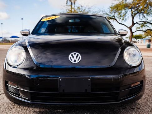 Used 2013 Volkswagen Beetle 2.5 50's Edition image 2