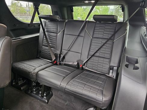 New 2026 Cadillac Escalade ESV Platinum Sport AWD/4WD image 19