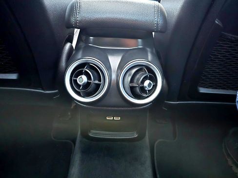 Used 2018 Alfa Romeo Stelvio Sport w/ Quick Order Package 22J Sport image 24