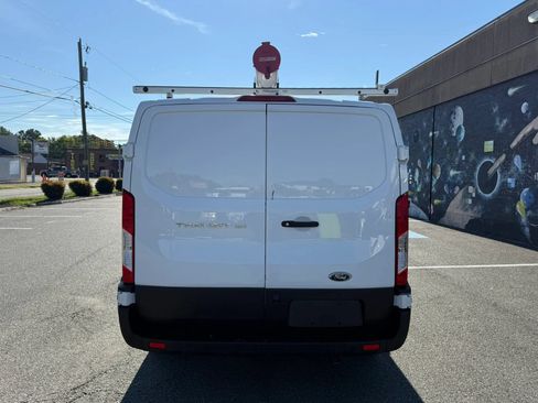 Used 2022 Ford Transit 150 Low Roof RWD image 12