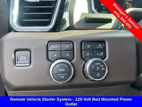 Used 2022 GMC Sierra 1500 Denali w/ Denali Reserve Package image 19