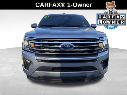 Used 2021 Ford Expedition XLT image 2