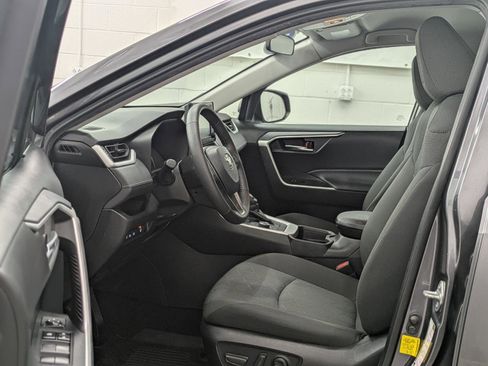 Used 2021 Toyota RAV4 XLE w/ XLE Grade Weather Package image 3