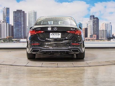 Used 2025 Mercedes-Benz C 300 4MATIC Sedan image 11