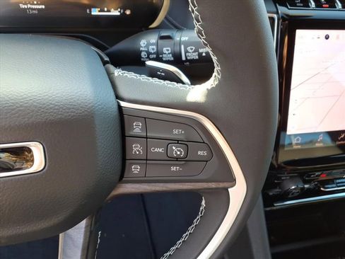 New 2025 Jeep Grand Cherokee Limited image 19