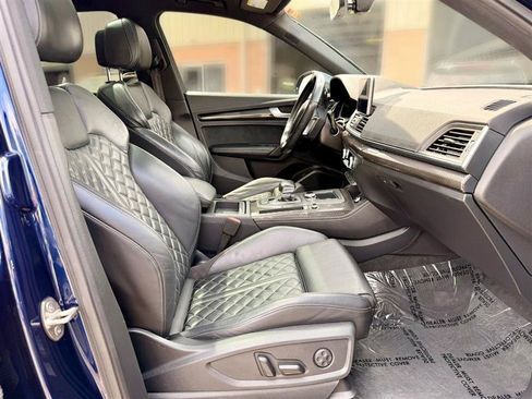Used 2018 Audi SQ5 Premium Plus w/ Navigation Package AWD/4WD image 16