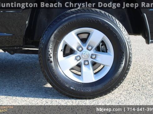 Used 2019 RAM 1500 Express image 8