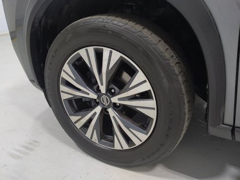 Used 2021 Nissan Rogue SV AWD/4WD image 31