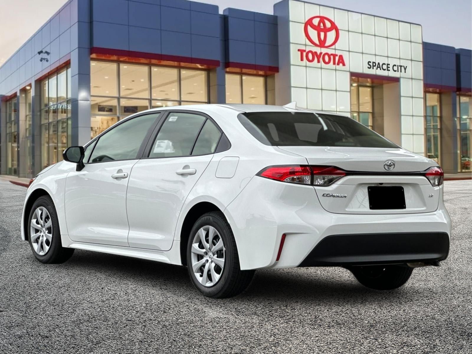 New 2027 Toyota Corolla LE FWD image 4