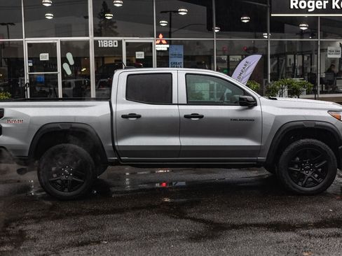 Used 2023 Chevrolet Colorado Trail Boss w/ Advanced Trailering Package image 6