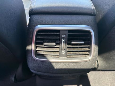 Used 2020 Kia Sorento EX AWD/4WD image 23