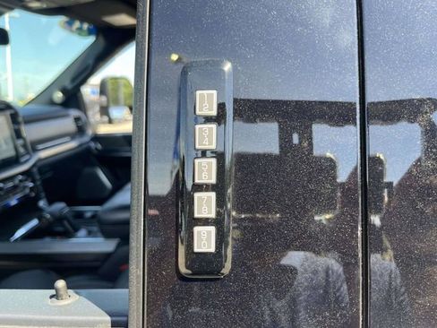 Used 2023 Ford F150 Platinum w/ Equipment Group 701A High AWD/4WD image 11