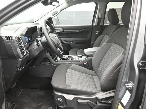 Certified 2025 Ford Ranger XLT w/ FX4 Off-Road Package image 18