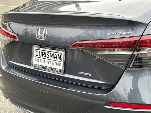 Used 2025 Honda Civic Sport image 5
