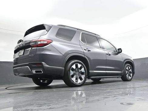 Used 2026 Honda Pilot Elite image 33