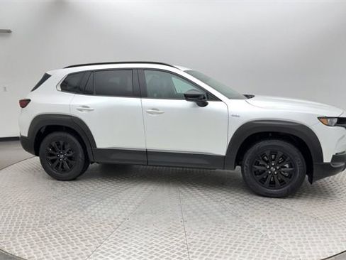 Certified 2025 MAZDA CX-50 AWD 2.5 Hybrid w/ Premium Pkg image 9