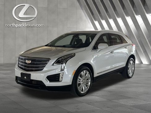 Used 2019 Cadillac XT5 Premium Luxury AWD/4WD image 3
