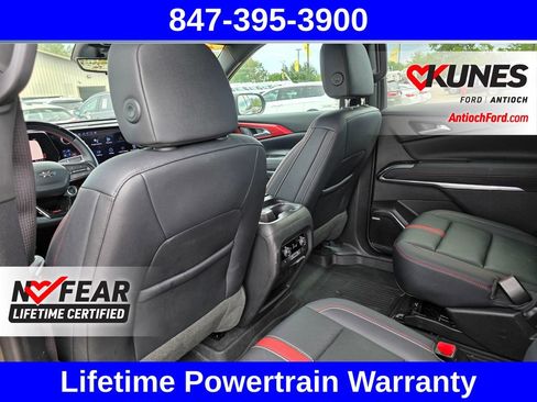 Used 2024 Chevrolet Traverse RS AWD/4WD image 31