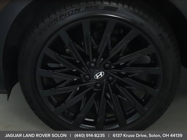 Used 2025 Hyundai Santa Fe Calligraphy AWD/4WD image 39