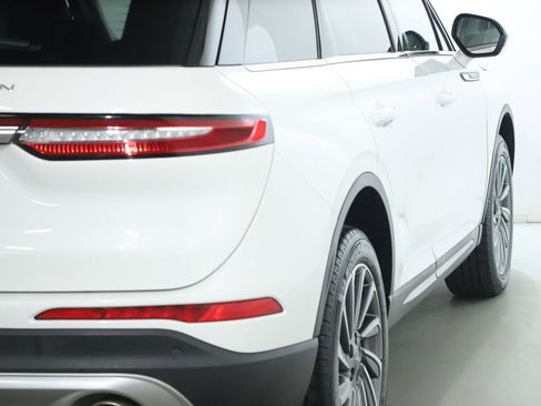 Certified 2023 Lincoln Corsair Reserve image 45