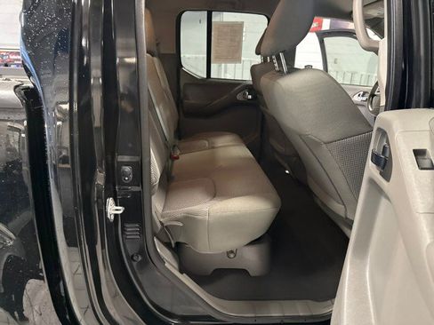 Used 2019 Nissan Frontier SV w/ Value Truck Package image 27