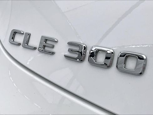 Used 2024 Mercedes-Benz CLE 300 4MATIC Coupe image 31