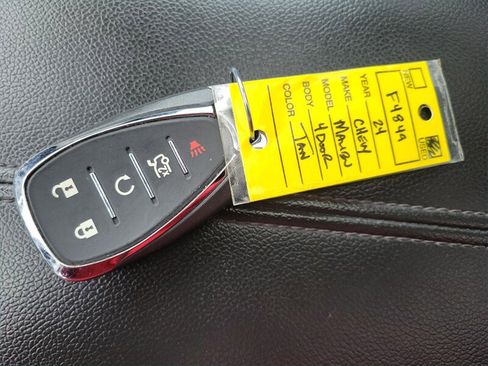 Used 2024 Chevrolet Malibu LT image 28