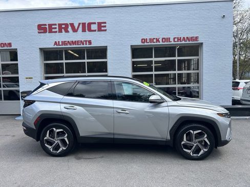 Used 2023 Hyundai Tucson Limited w/ Winter Package AWD/4WD image 8