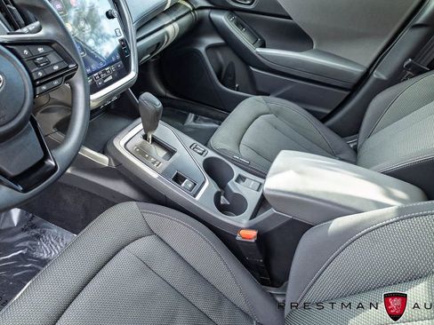 Used 2024 Subaru Crosstrek 2.0i Premium image 34