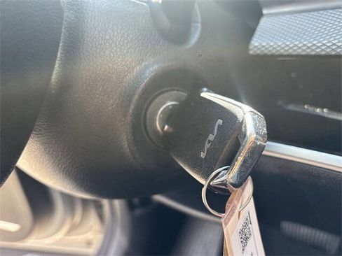 Used 2023 Kia Sportage LX image 16