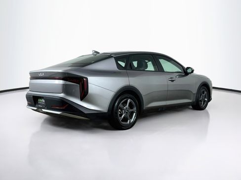 Used 2025 Kia K4 FWD image 9