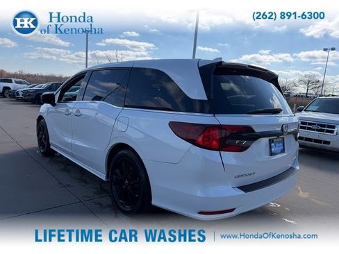 Certified 2024 Honda Odyssey Sport image 5