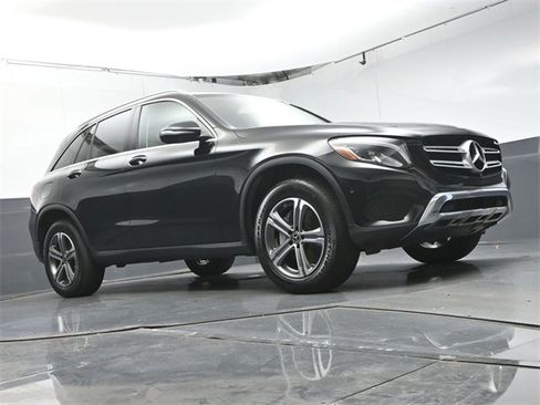Used 2018 Mercedes-Benz GLC 300 image 40