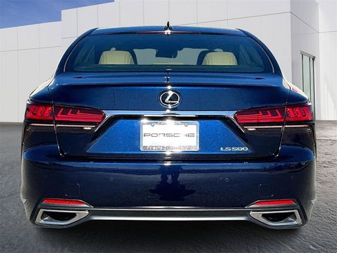 Used 2022 Lexus LS 500 w/ Interior Upgrade Package image 6