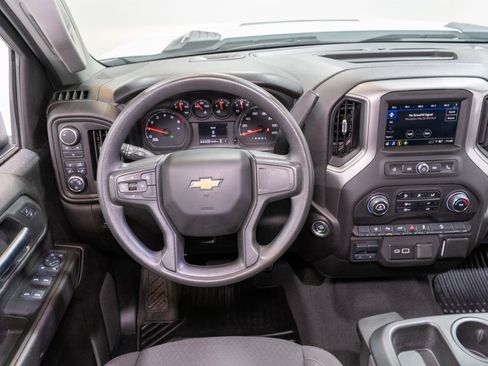 Used 2025 Chevrolet Silverado 2500 Custom w/ Custom Value Package AWD/4WD image 12